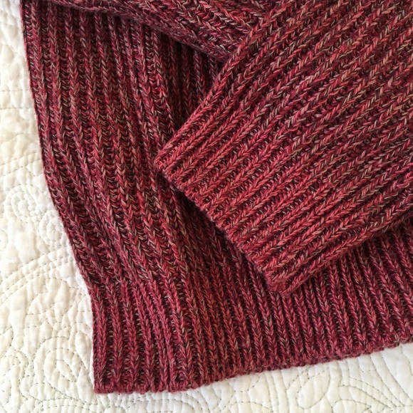 H and M sweater - Picture 4 of 5